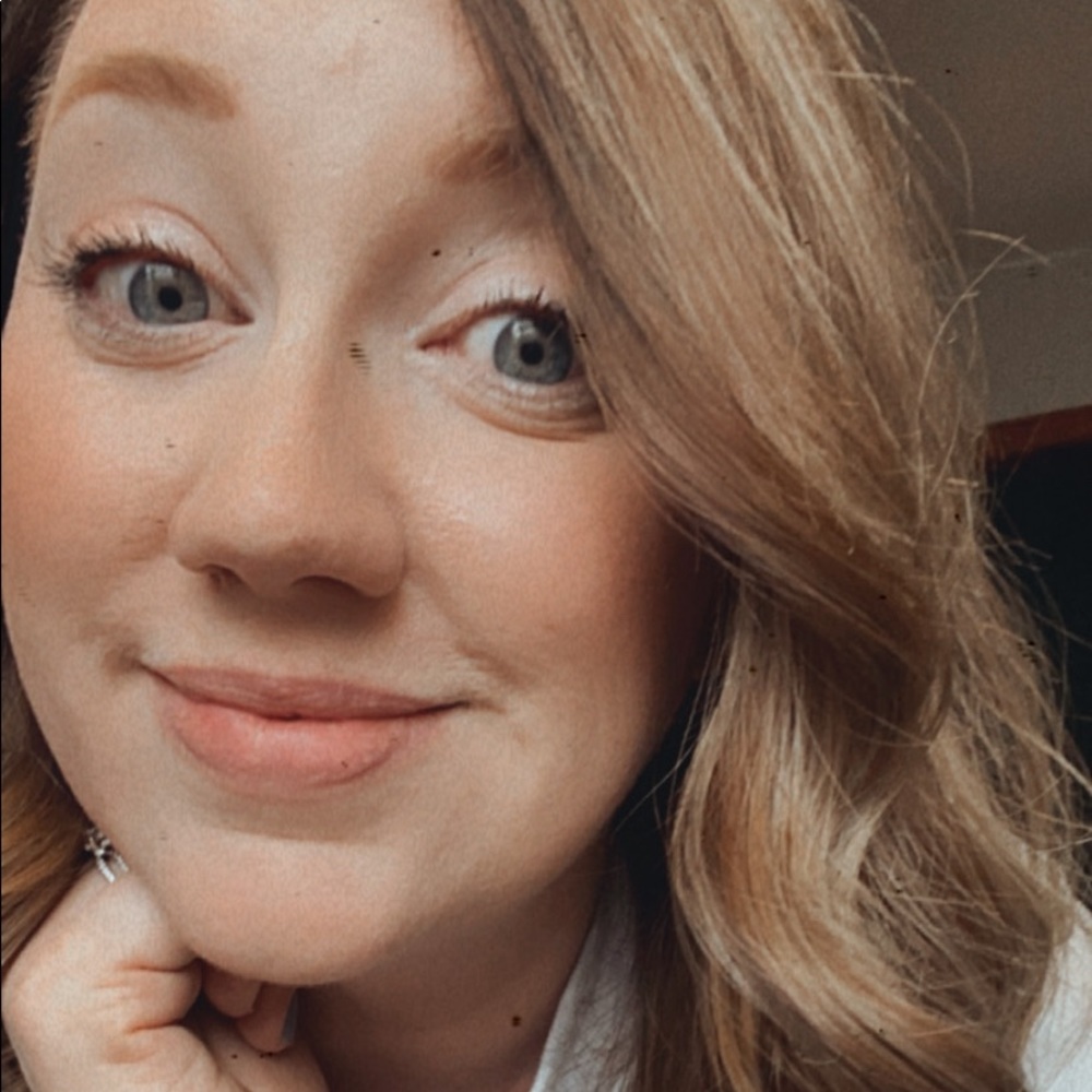 Meet your Posher, Ashley